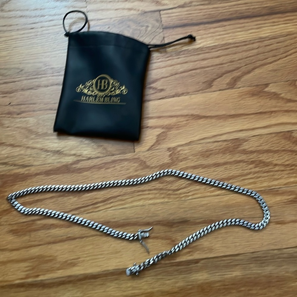 Men’s Miami Cuban chain 6mm x 22”. Stainless steel.